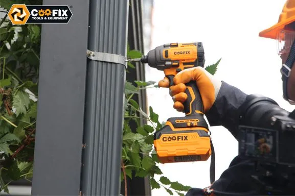 CF-CRS003 Coofix 12V cordless reciprocating saw